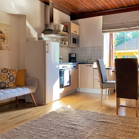 Ξενοδοχείο με διαμερίσματα Der Ulmenhof 4*