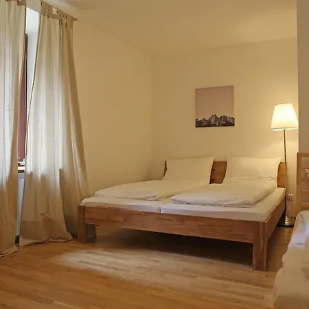 Der Ulmenhof Ξενοδοχείο με διαμερίσματα 4*