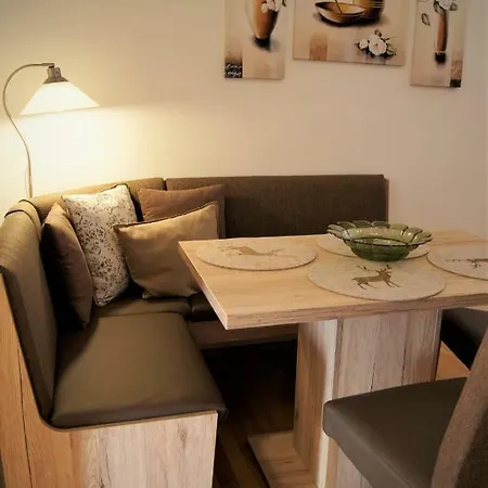 Der Ulmenhof Ξενοδοχείο με διαμερίσματα 4*