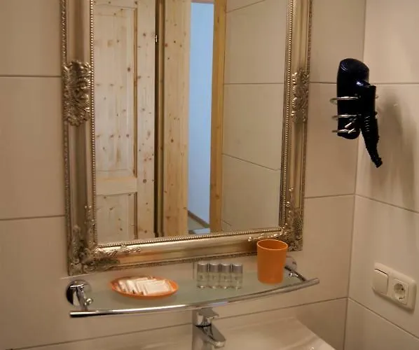 Aparthotel Der Ulmenhof 4*